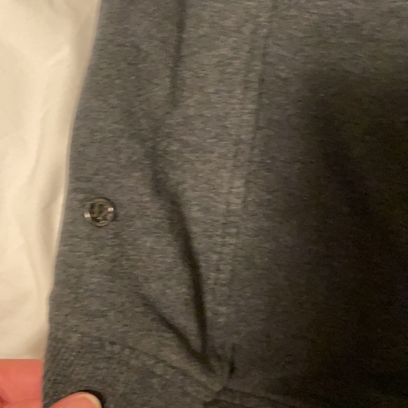 Lululemon pullover - Picture 5 of 6